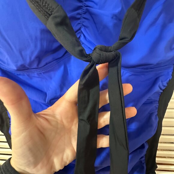 Spanx Love My Assets Colorblock Halter Swimsuit – Black & Blue – Size XL - Picture 4 of 12